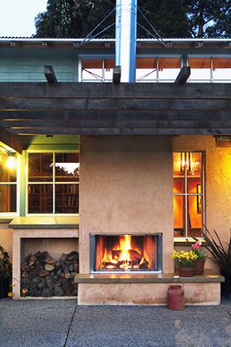 breeze house fireplace